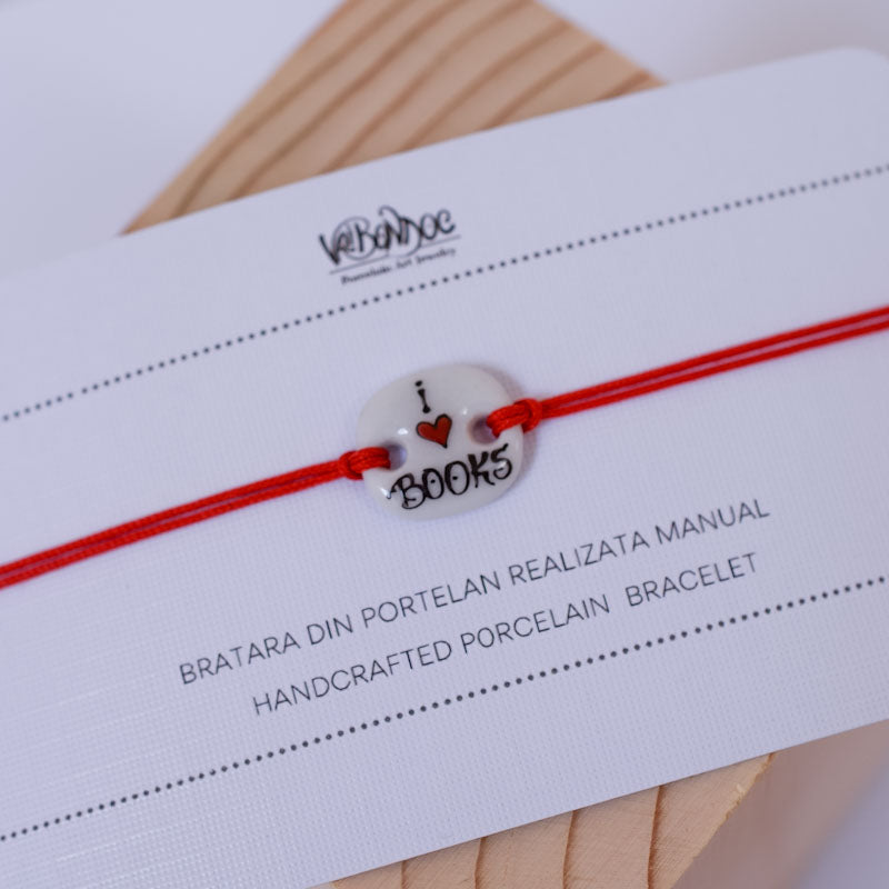 I love books Porcelain bracelet handmade and hand painted by Vali Bondoc. Bratara din portelan modelata si pictata manual de Vali Bondoc