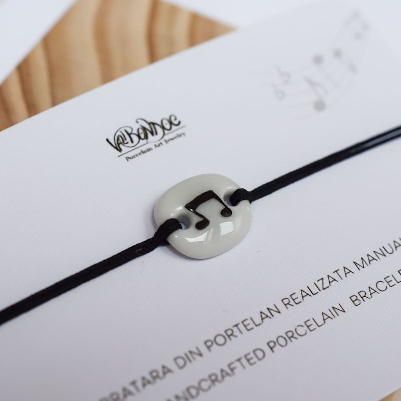 Porcelain bracelet -Musical note. Porcelain bracelet handmade and hand painted by Vali Bondoc