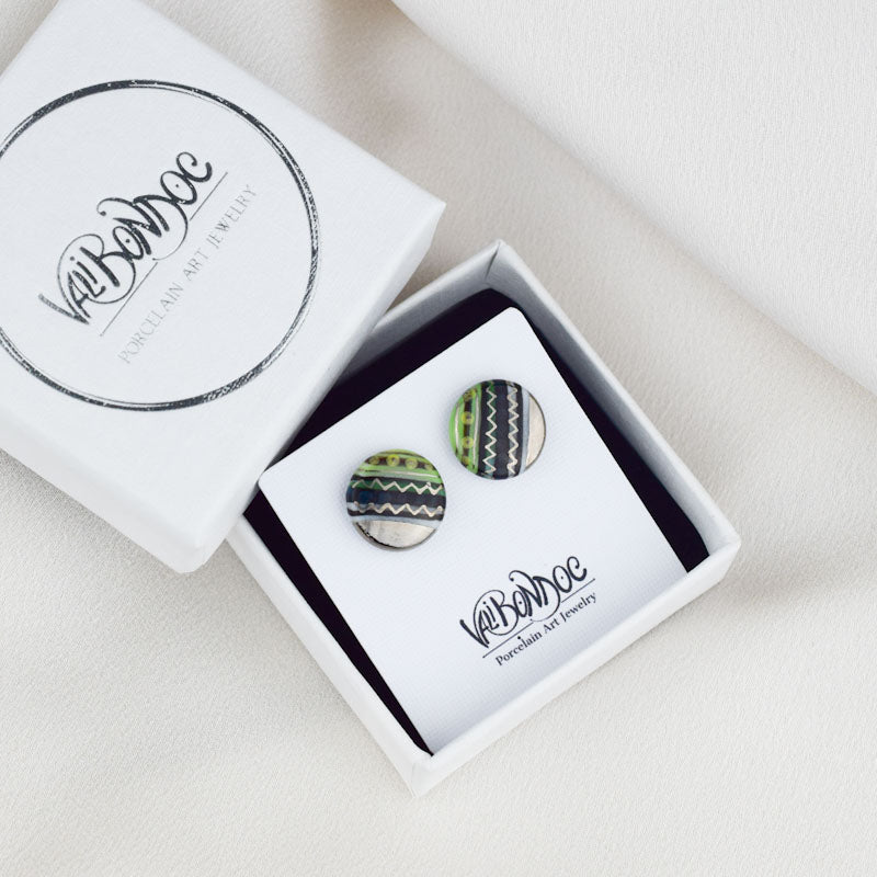 Cercei butoni din portelan - Rotunjori cu linii