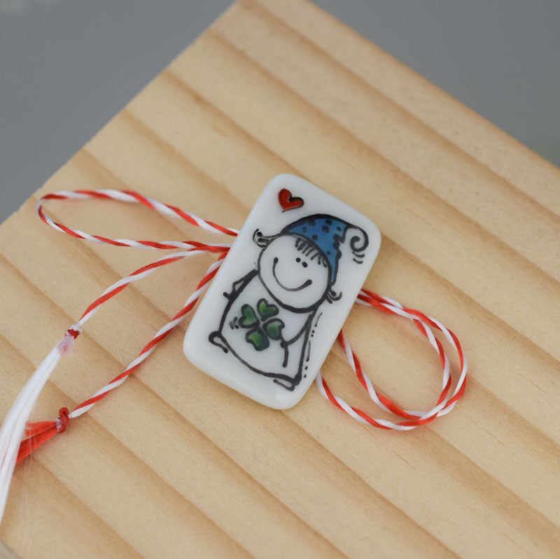 Little porcelain brooch modeled and painted by Vali Bondoc