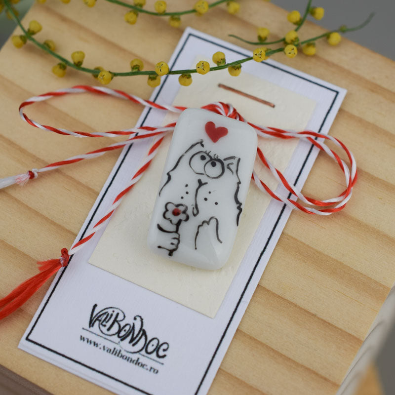 Spring Elves. Little porcelain brooch modeled and painted by Vali Bondoc