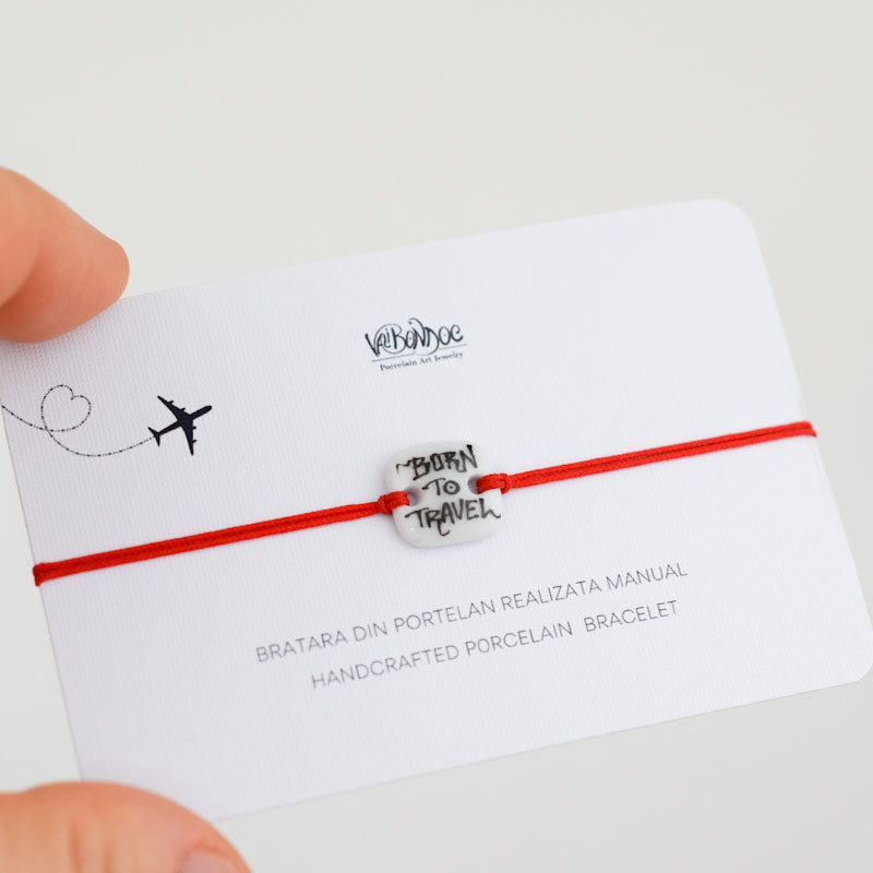 Bratara din portelan - Born to travel - red