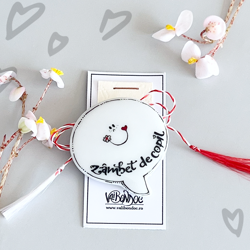 brosa martisor din portelan realizata manual de Vali Bondoc